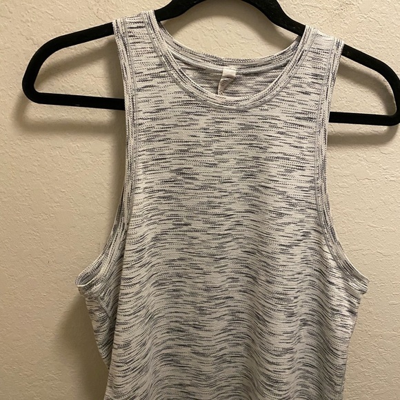 Lululemon Cardio Squad Tank Tiger Space Dye Size 6 - Picture 3 of 9